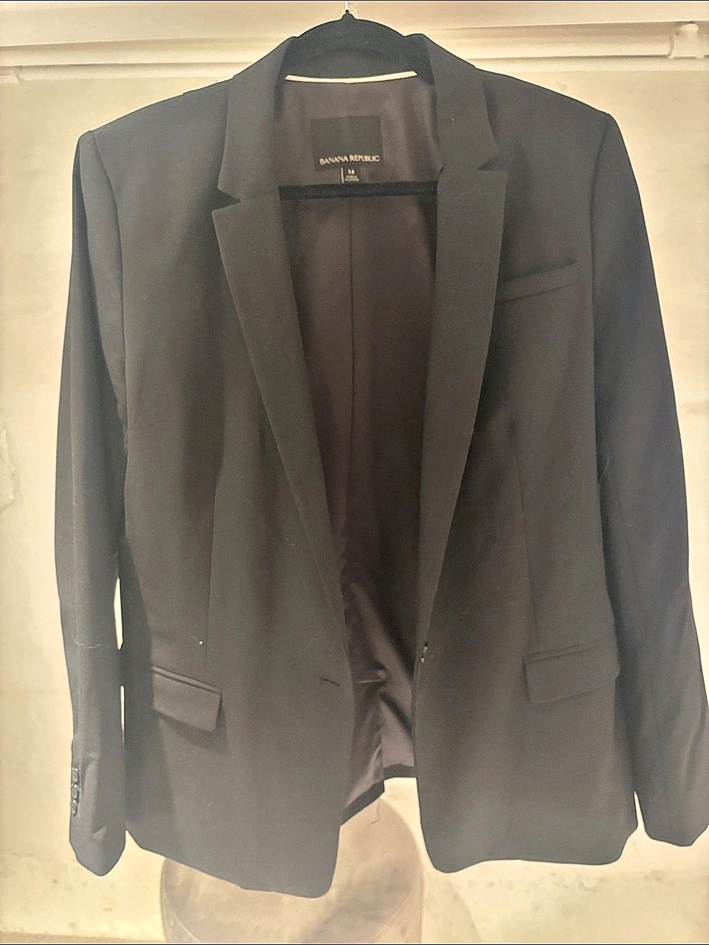 Banana Republic Women's Black Blazer Like New